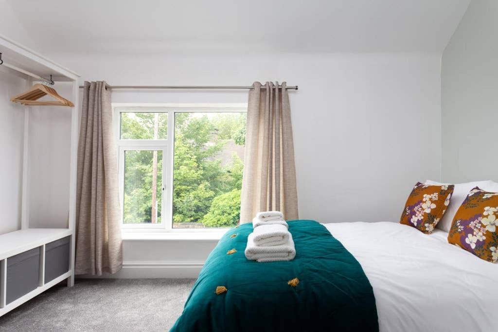 Look At The Views - Huddersfield Haven Sleeps 6 아파트 외부 사진